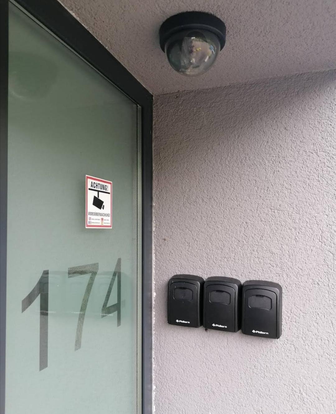 Sleep Well Apartments Detmold - Tempur Beds- Neu - Top Lage - Free Parking - Wifi Luaran gambar