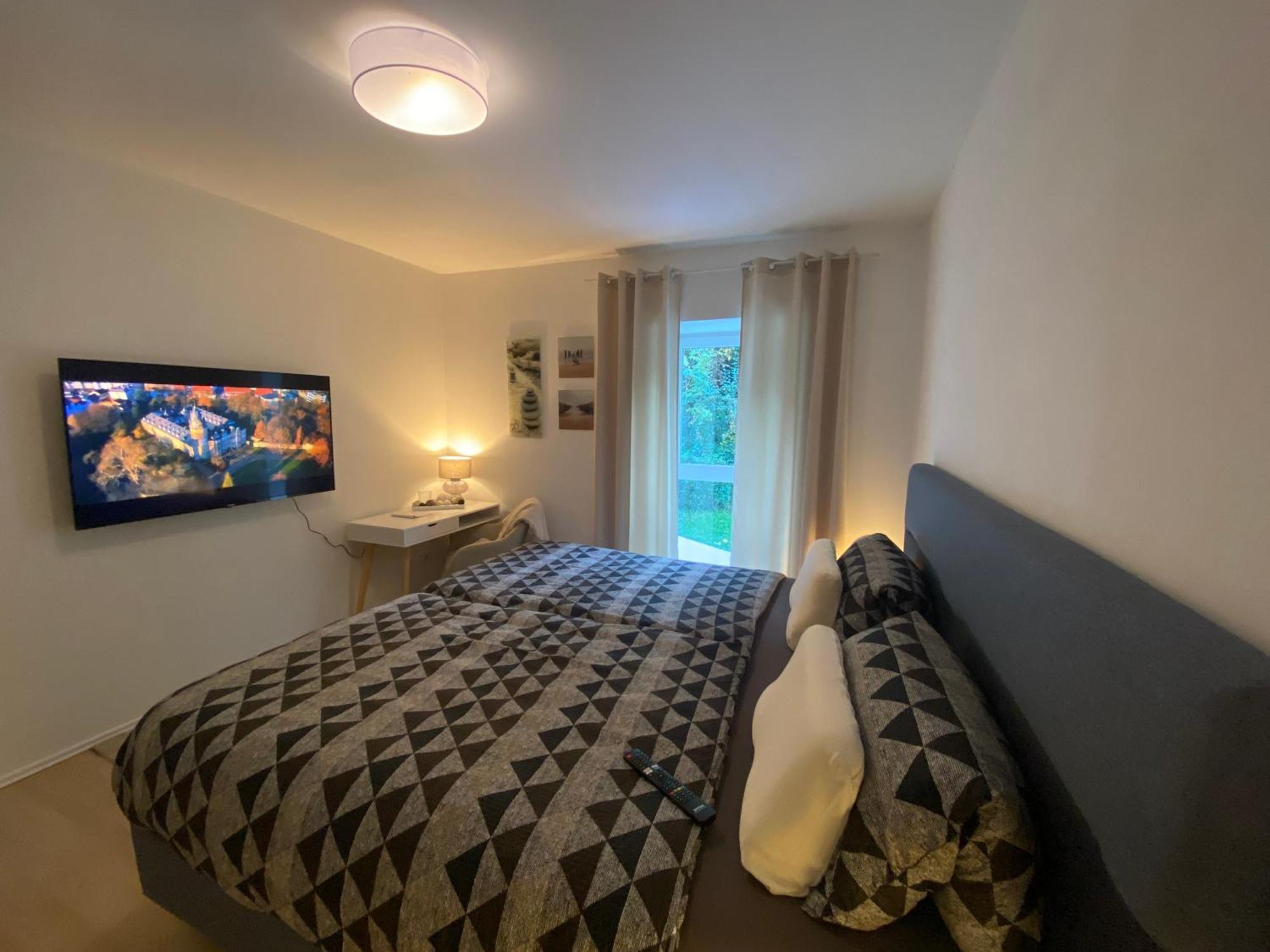 Sleep Well Apartments Detmold - Tempur Beds- Neu - Top Lage - Free Parking - Wifi Luaran gambar