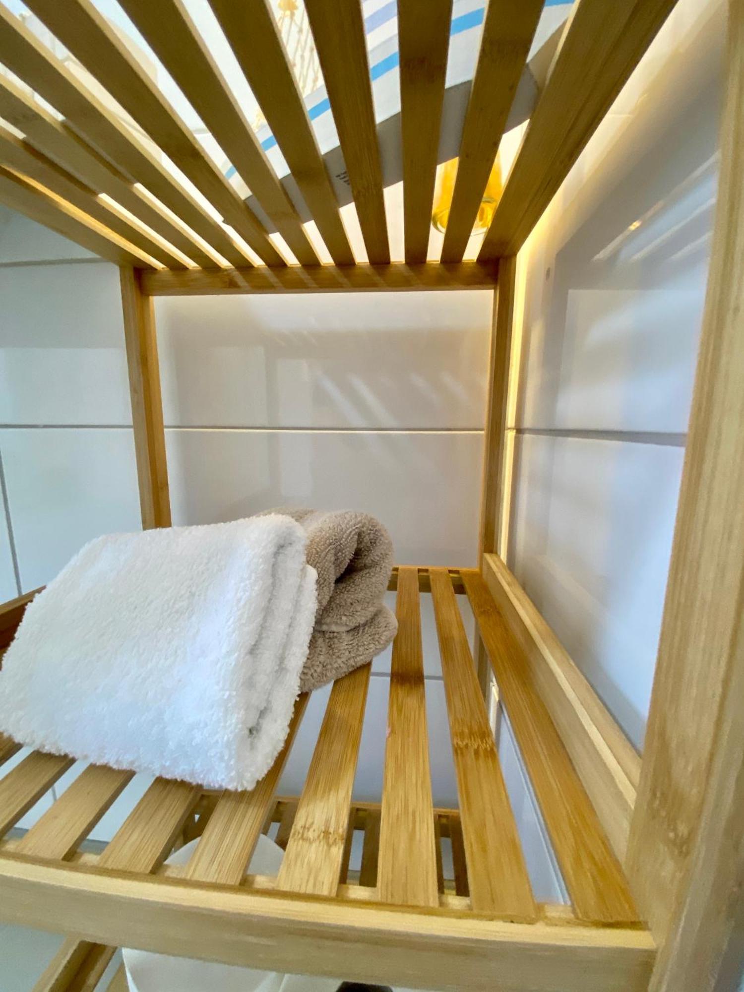 Sleep Well Apartments Detmold - Tempur Beds- Neu - Top Lage - Free Parking - Wifi Luaran gambar